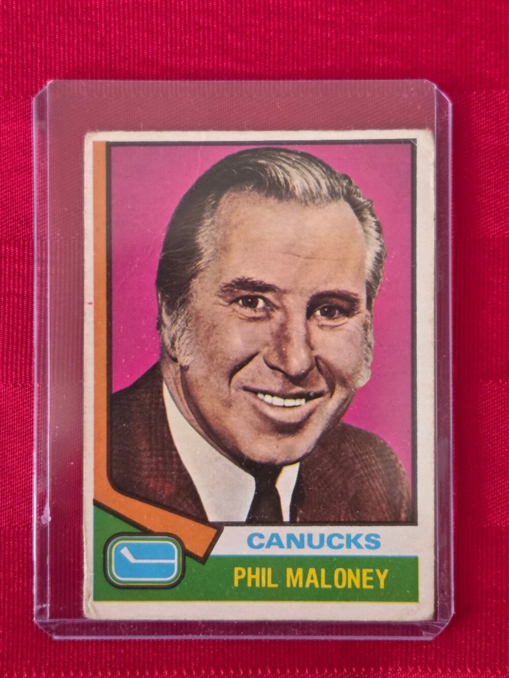 RARE, VINTAGE, 1974 OPEE CHEE, PHIL MALONEY VANCOUVER CANUCKS HOCKEY CARD!!!